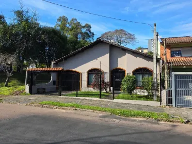 Casa com 3 Quartos à venda, 199m² no Jardim do Salso, Porto Alegre