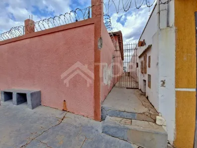 Casa com 1 Quarto para alugar, 40m² no Centreville, São Carlos
