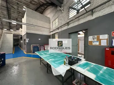 Galpão/Depósito/Armazém à venda, 2097m² no Conceição, Diadema