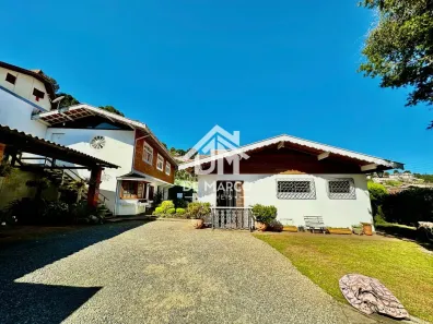 Casa com 5 Quartos à venda, 367m² no Vila Telma, Campos do Jordão