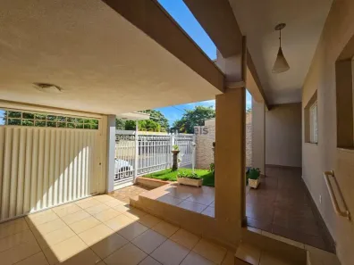 Casa com 2 Quartos à venda, 210m² no Jardim Itapuã, Cravinhos