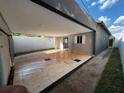 Casa com 3 Quartos à venda, 130m² no Jardim Imperial II, Goianira