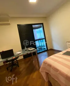 Apartamento com 3 Quartos à venda, 230m² no Vila Regente Feijó, São Paulo