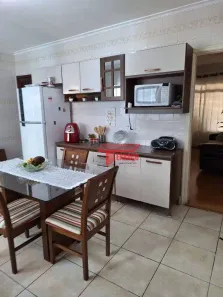 Sobrado com 2 Quartos à venda, 145m² no Jardim do Estádio, Santo André