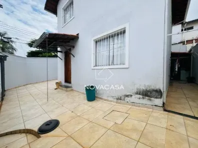 Casa com 4 Quartos à venda, 114m² no Santa Amélia, Belo Horizonte