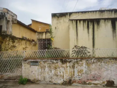 Casa com 3 Quartos para alugar, 400m² no Fátima, Fortaleza