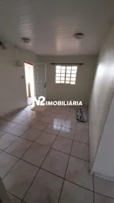 Casa com 2 Quartos para alugar, 60m² no Tubalina, Uberlândia