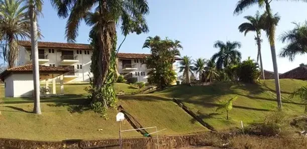 Prédio Residencial com 16 Quartos para venda ou aluguel, 1m² no , Três Ranchos