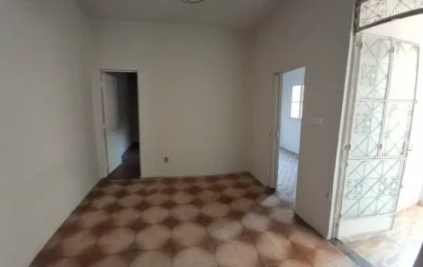 Casa com 1 Quarto para alugar, 60m² no Turiaçu, Rio de Janeiro