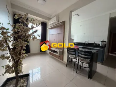 Apartamento com 2 Quartos para alugar, 45m² no Segismundo Pereira, Uberlândia
