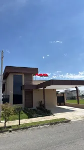 Casa de Condomínio com 3 Quartos à venda, 140m² no Eugênio de Mello, São José dos Campos