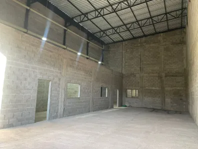 Galpão/Depósito/Armazém à venda, 1300m² no , Jussara