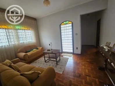 Casa com 3 Quartos à venda, 165m² no Centro, Barretos