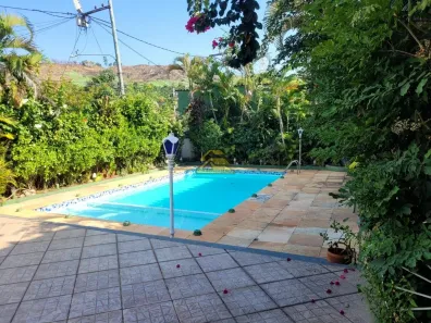 Sobrado com 5 Quartos à venda, 840m² no Colubande, São Gonçalo