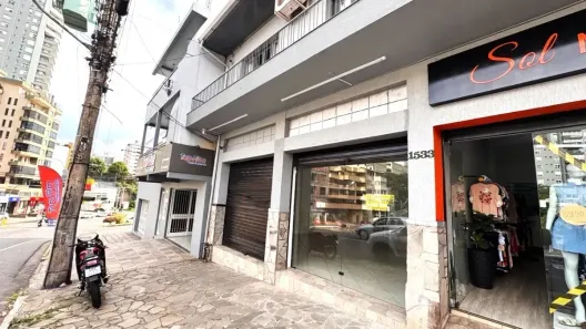 Sala Comercial para alugar, 70m² no Exposição, Caxias do Sul