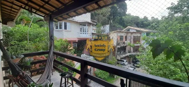 Casa de Condomínio com 3 Quartos à venda, 264m² no Badu, Niterói