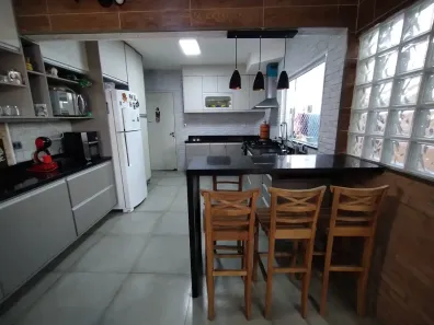 Sobrado com 4 Quartos à venda, 194m² no Jardim das Indústrias, São José dos Campos
