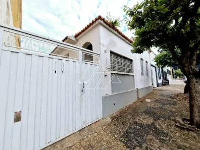 Casa com 3 Quartos para alugar, 120m² no Marília, Marília