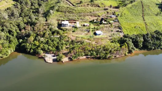 Fazenda/Sítio à venda, 1500m² no Centro, Arvoredo