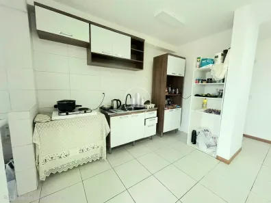 Apartamento com 2 Quartos à venda, 75m² no Centro, Palhoça