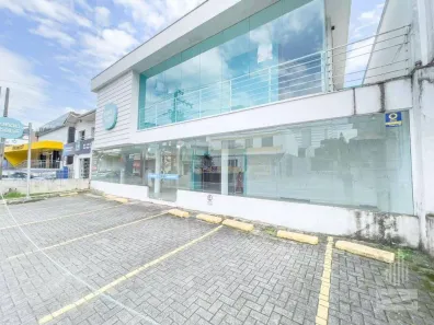 Imóvel Comercial com 10 Quartos para alugar, 476m² no Centro, Blumenau
