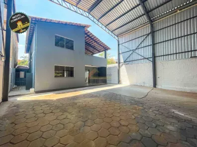 Imóvel Comercial com 4 Quartos para alugar, 150m² no São José, Divinópolis