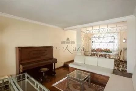 Apartamento com 4 Quartos à venda, 200m² no Jardim Europa, São Paulo