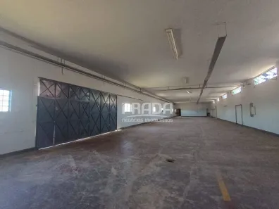 Galpão/Depósito/Armazém para alugar, 1200m² no Distrito Industrial, Uberlândia