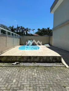 Sobrado com 2 Quartos à venda, 94m² no Balneário Gardem Mar, Caraguatatuba