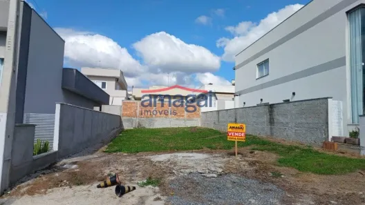 Lote/Terreno à venda, 250m² no Jardim Residencial Golden Park, Jacareí