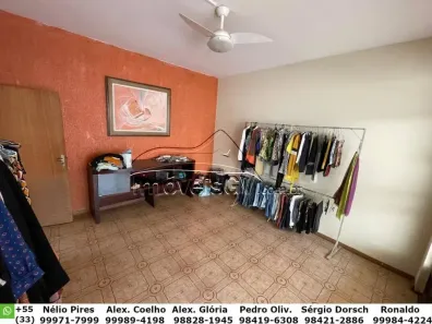 Casa com 4 Quartos para alugar, 240m² no Ilha dos Araújos, Governador Valadares