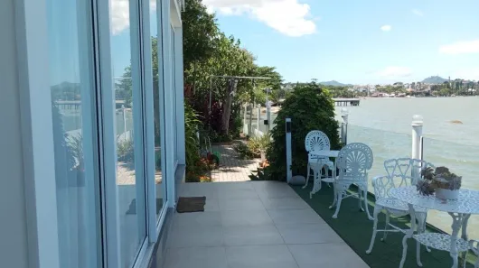 Casa com 4 Quartos à venda, 274m² no Cacupé, Florianópolis