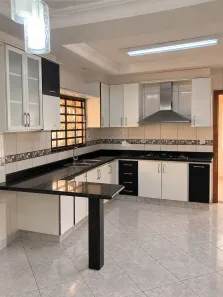 Casa com 3 Quartos à venda, 260m² no Jardim Atlântico, Goiânia