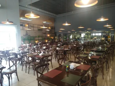 Prédio Comercial para alugar, 1600m² no Cambuí, Campinas