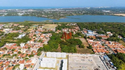 Lote/Terreno à venda, 8520m² no Lagoa Redonda, Fortaleza
