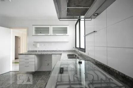 Apartamento com 4 Quartos à venda, 225m² no Vila Suzana, São Paulo
