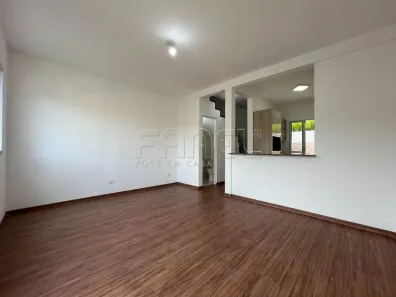 Casa de Condomínio com 2 Quartos para alugar, 90m² no Jardim Pioneiro, Cotia