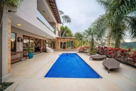 Casa com 4 Quartos à venda, 400m² no Golf Gardens, Carapicuíba