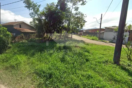 Lote/Terreno à venda, 367m² no Balneário Califórnia, Caraguatatuba