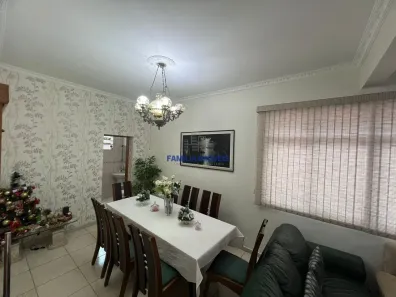 Sobrado com 4 Quartos à venda, 150m² no Gonzaga, Santos