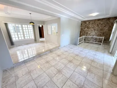 Casa com 3 Quartos para alugar, 265m² no Jardim Brasília, Piracicaba
