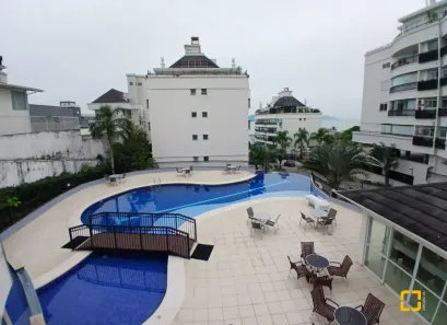 Apartamento com 2 Quartos à venda, 106m² no Coqueiros, Florianópolis