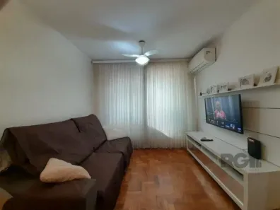 Apartamento com 3 Quartos para alugar, 65m² no Auxiliadora, Porto Alegre