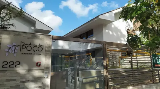 Casa com 4 Quartos à venda, 258m² no Poço, Recife