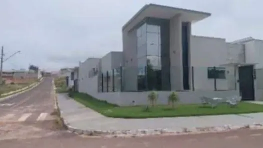 Casa com 3 Quartos à venda, 320m² no Centro, Água Boa