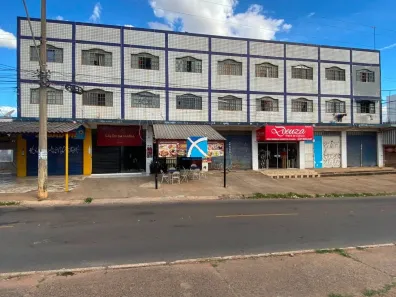 Prédio Comercial à venda, 849m² no Taguatinga Norte, Brasília
