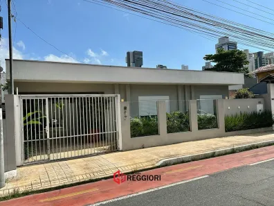 Casa com 4 Quartos à venda, 128m² no Centro, Balneário Camboriú