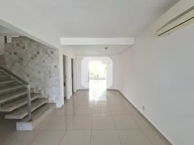 Casa de Condomínio com 3 Quartos para alugar, 95m² no Morada da Colina, Uberlândia