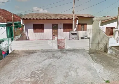 Casa com 4 Quartos à venda, 236m² no Partenon, Porto Alegre
