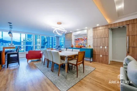 Apartamento com 3 Quartos à venda, 214m² no Jardim Blumenau, Blumenau